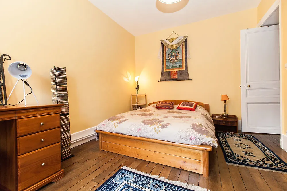 Appartement Lokappart - Gare Du Nord Parijs Frankrijk
